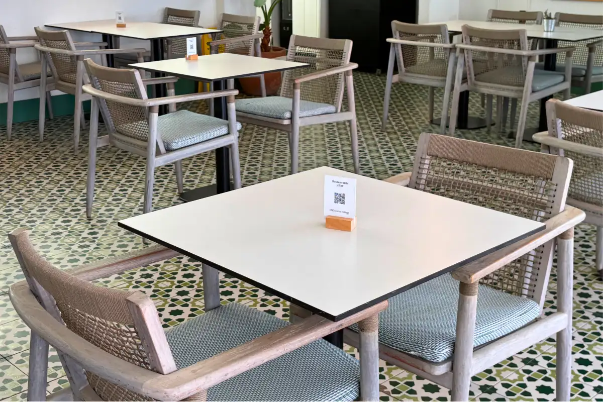 H10 Croma Malaga Rooftop Bar & Terrace - Image 3